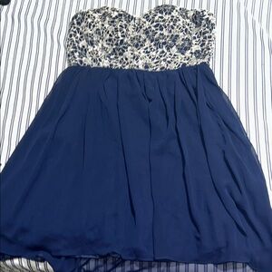 Minuet Petite Strapless Dress in Blue and White
